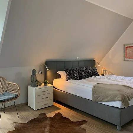 Haus Seeblick Modern Retreat * Goehren-Lebbin